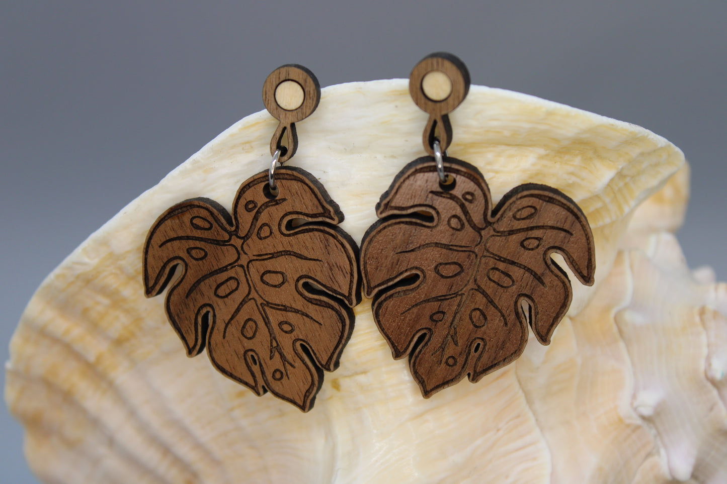 Monstera Earrings